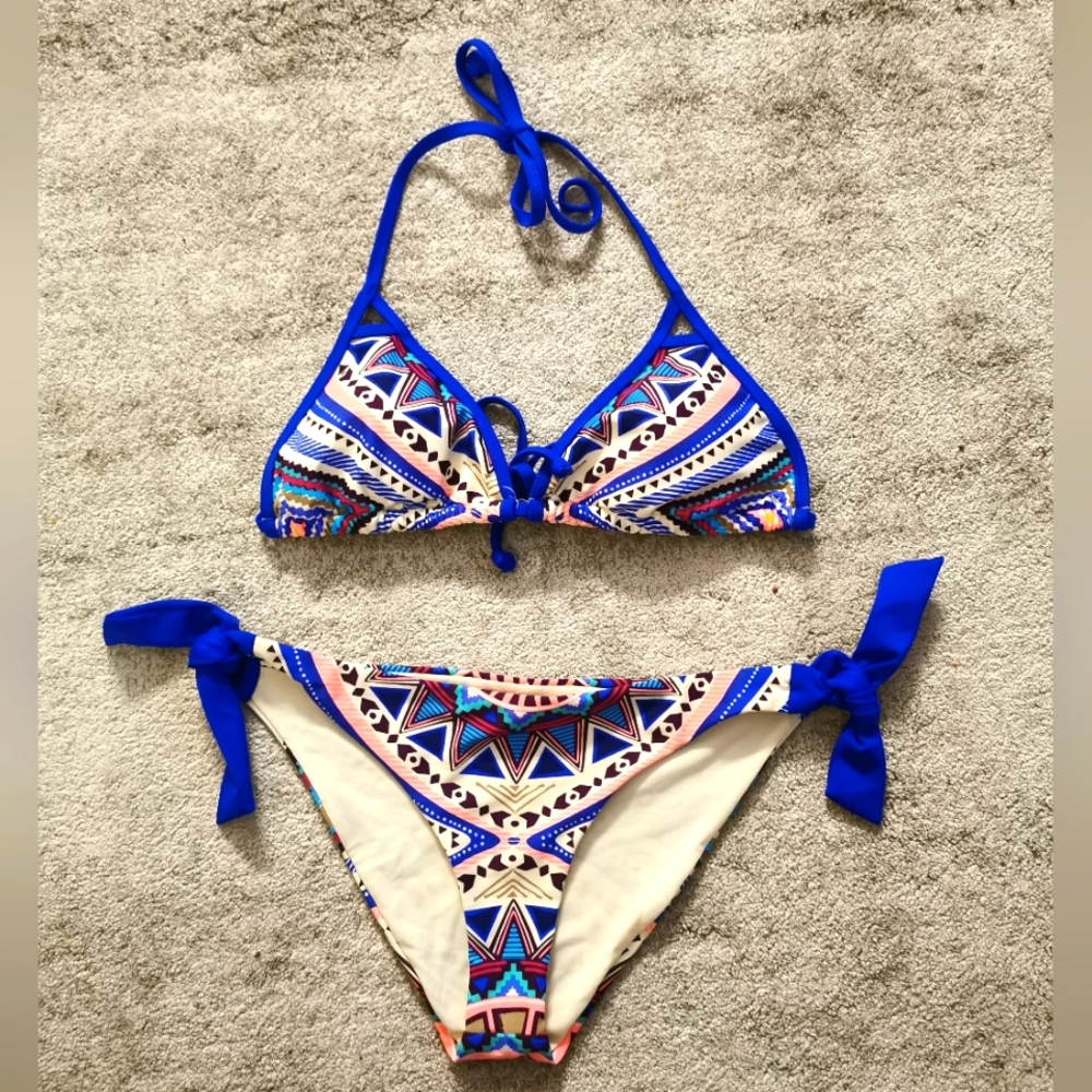 Body glove bikini set